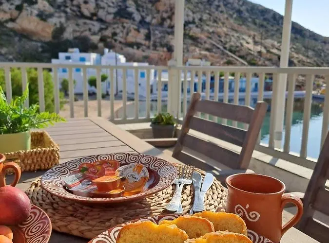 Poudas House Дом отдыха Cherronisos (Sifnos)
