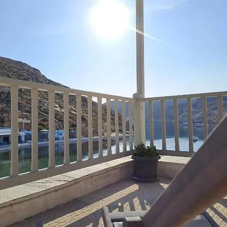 Tatil Evi Poudas House